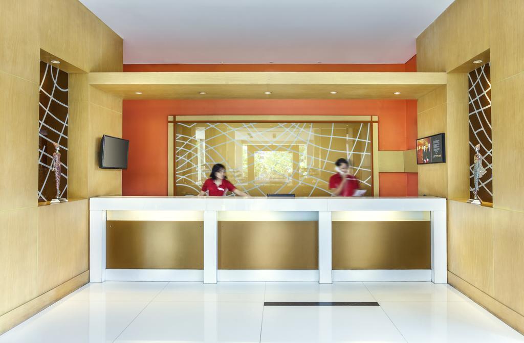 Hotel Ibis Semarang Simpang Lima Bagian luar foto